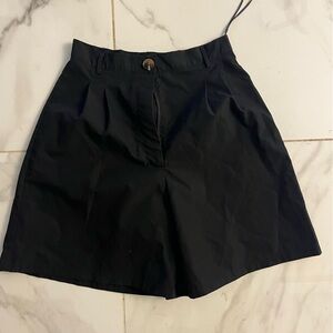 Tailored shorts
